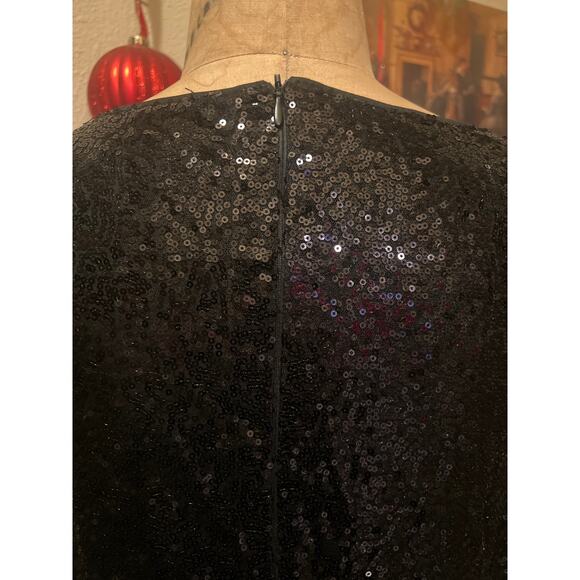 Black Sparkly Sequin V-neck Ruffle Sleeve Tiered Dress Size 4XL - Picture 8 of 12
